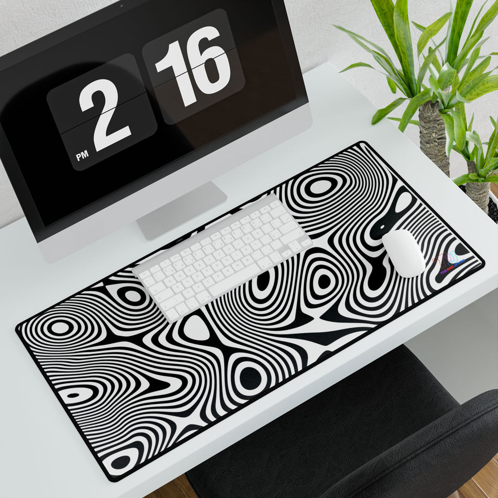 Desk Mat — Black & White Optical Illusion Gaming/Work Desk Pad